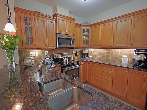 773 Glenmore Rd Photo 1
