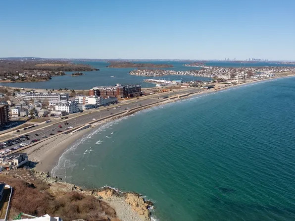 19 Oceanside Dr #19, Hull, MA 02045