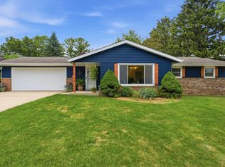 500 S Summit Dr, Port Washington, WI 53074