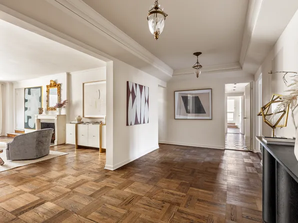 860 Fifth Avenue image 8 of 13