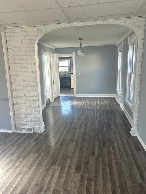 2 bed, 1058 sqft, $1,100 — Photo 2