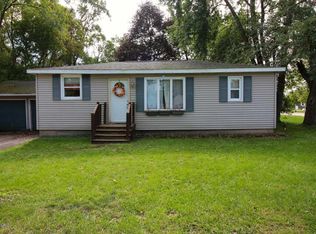 1302 Darwin Ave, Big Rapids, MI 49307