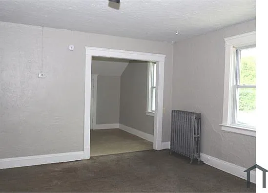 2 bed, 1098 sqft, $900 — Photo 4