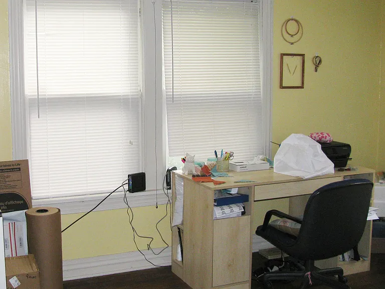Front bedroom.