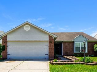 5837 Ashcroft Dr, Indianapolis, IN
