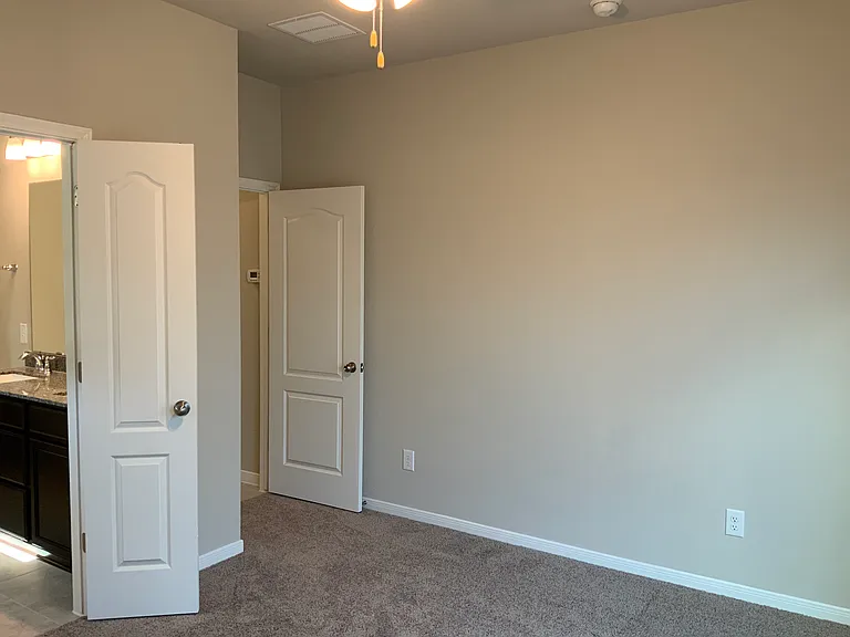 1607 Curlew Ln — Photo 6