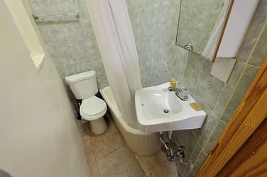 Rented by Eisenberg Exclusives