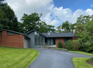 2502 Tamerlane Ct, Louisville, KY 40207