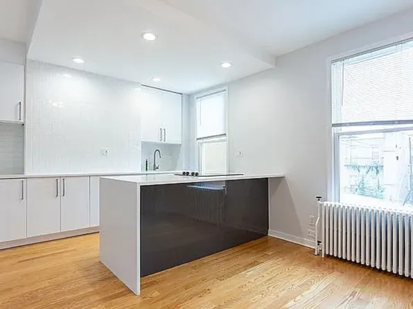 220 Eckford Street image 19 of 25