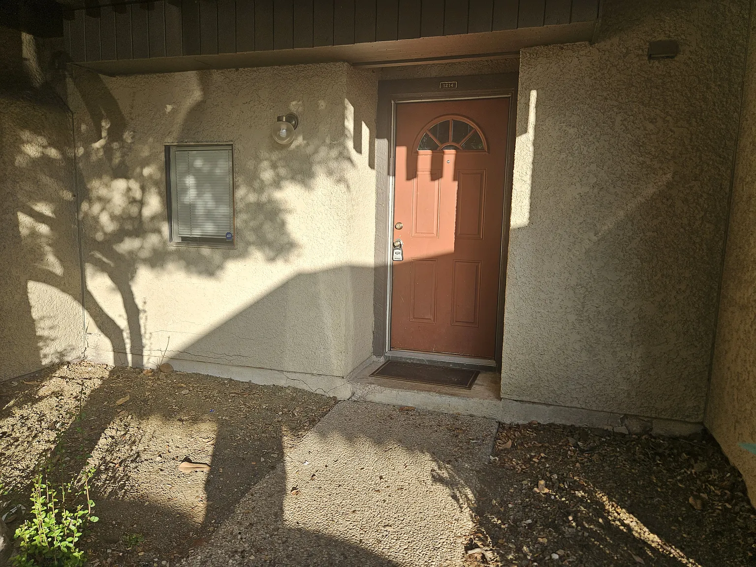2 bed, 1167 sqft, $1,950 — Photo 1