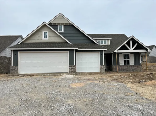 3220 E Lincoln St, Broken Arrow, OK 74014