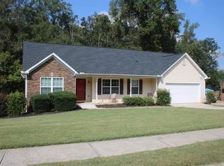 192 Creekdale Dr, Commerce, GA 30529