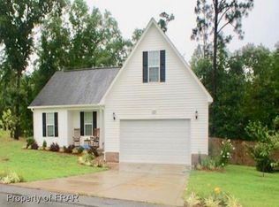 129 Hunters Creek Dr, Raeford, NC 28376