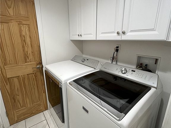 4th image of 3246 Locust Ave