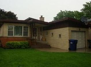 9837 S Albany Ave, Evergreen Park, IL 60805