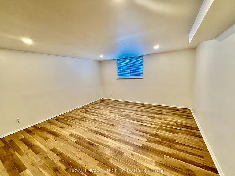 2175 Martha Ave #B — Photo 6