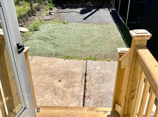 6052 54th Pl #1B, Maspeth, NY 11378