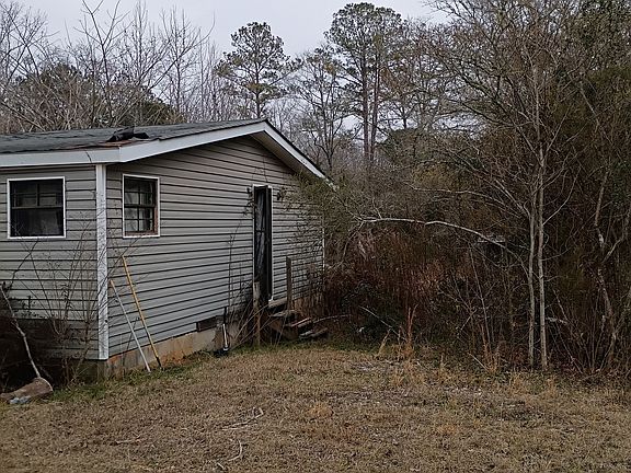 4th image of 505 Barnesville Rd