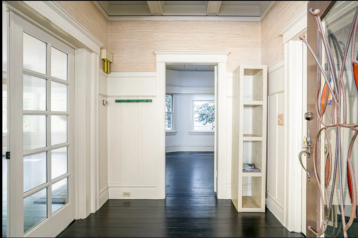 Building Photo - 2813 Parker St