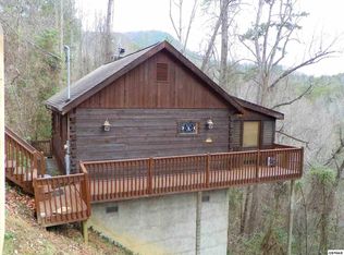 1728 Ridgecrest Dr, Pigeon Forge, TN 37876