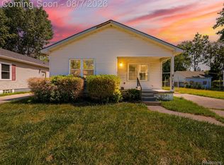 572 Tennessee St, Detroit, MI 48215