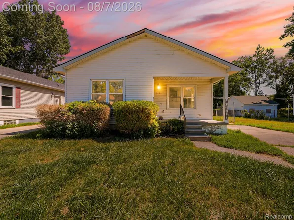 572 Tennessee St, Detroit, MI 48215