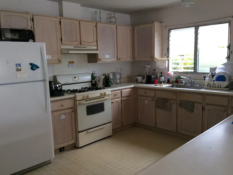 1822 Hunnewell St — Photo 4