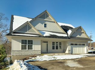 5525 Eden Prairie Rd, Minnetonka, MN 55345