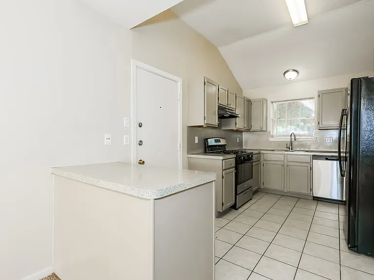 31164 N Head Dr — Photo 7