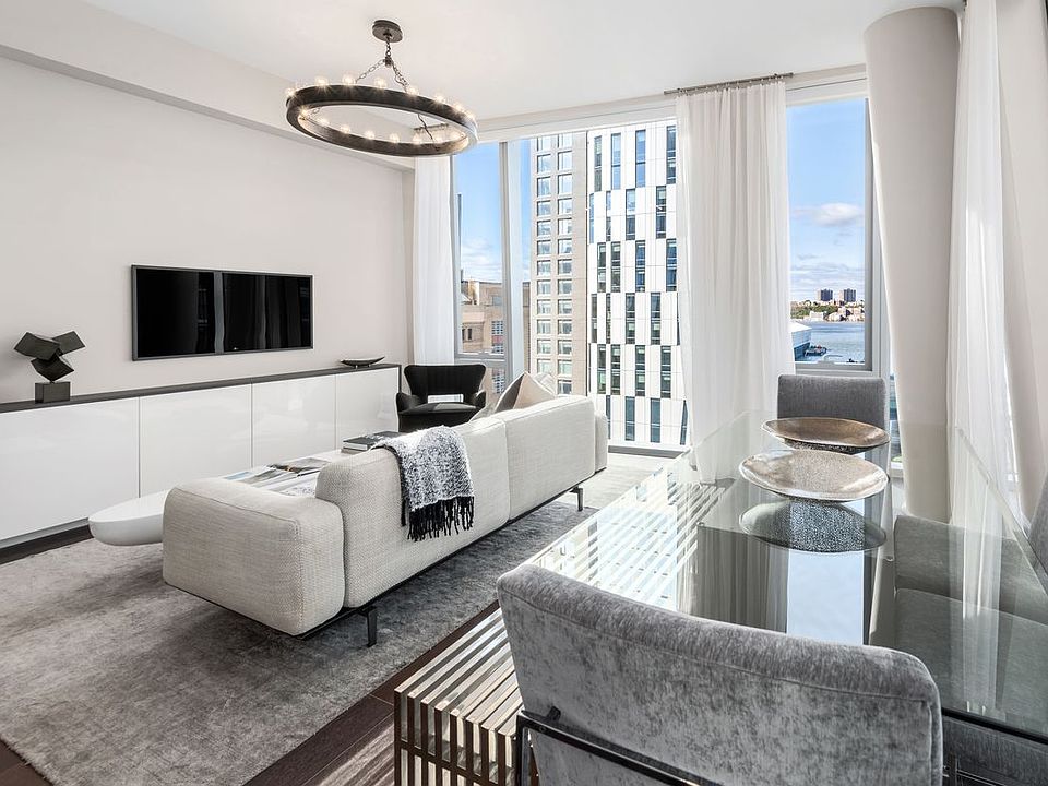 1st image of 645 W 59th St APT 1707
