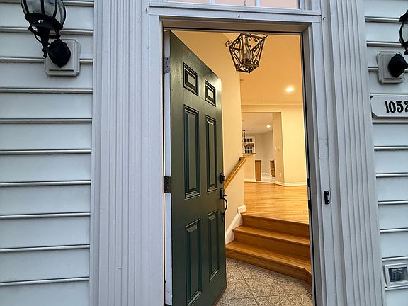 2nd image of 10526 Abingdon Way