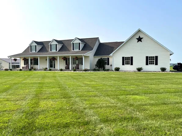 4529 Bush Mill Rd, Frankfort, OH 45628