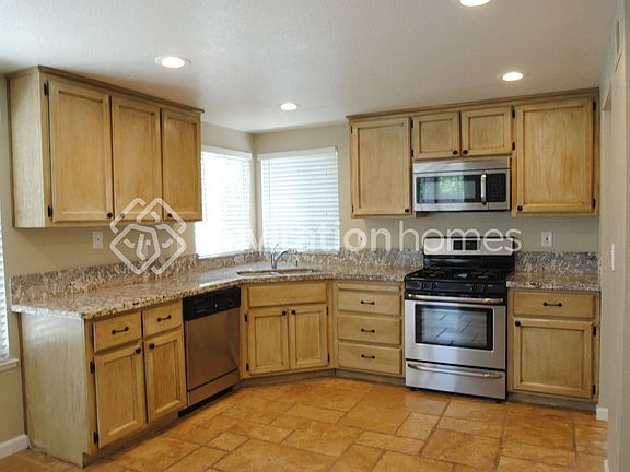 5th image of 3156 Glentana Way