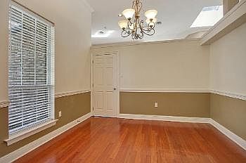 5th image of 1204 Glendale Dr