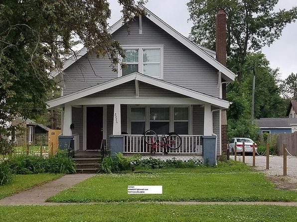 2326 Knapp St, Ames, IA 50014