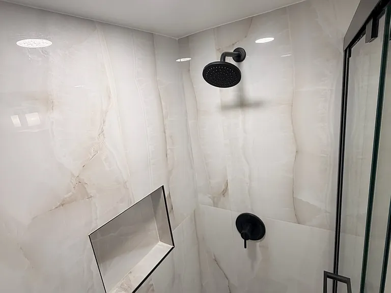 93 Clunie Ave #BASEMENT — Photo 22