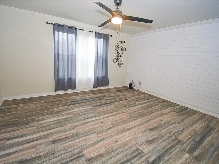 12114 Helvick Crescent Ave — Photo 10