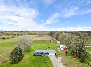 242 W Barnes Rd, FOSTORIA, MI 48435