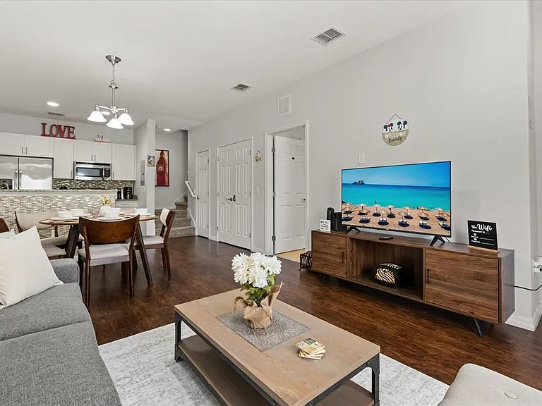 5356 Diplomat Ct #107 — Photo 5