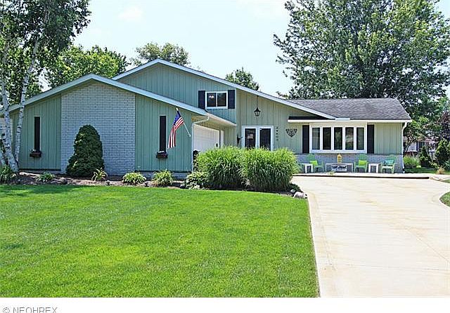 1st image of 24603 Surrey Cir