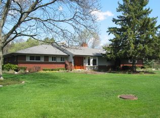 31922 Rocky Crst, Farmington Hills, MI 48336