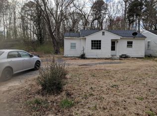 23401 White House Rd, Courtland, VA 23837