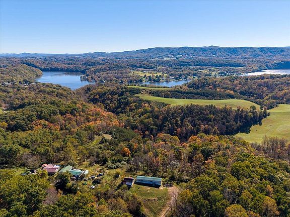 4th image of 3848 Chestnut Ridge Rd