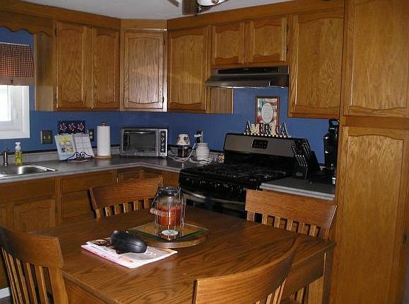 5th image of 812 Grant St