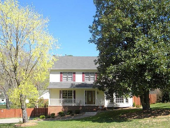 2nd image of 4134 Station Mill Ct