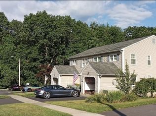 27 Leo J Lane, Manchester, CT 06042