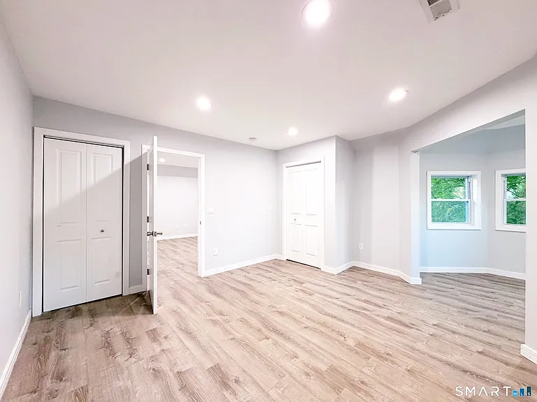 308 Alden Ave #B — Photo 23