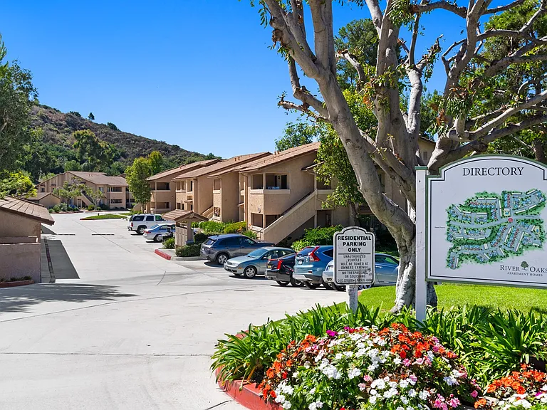 Entrance to River Oaks in Oceanside, CA