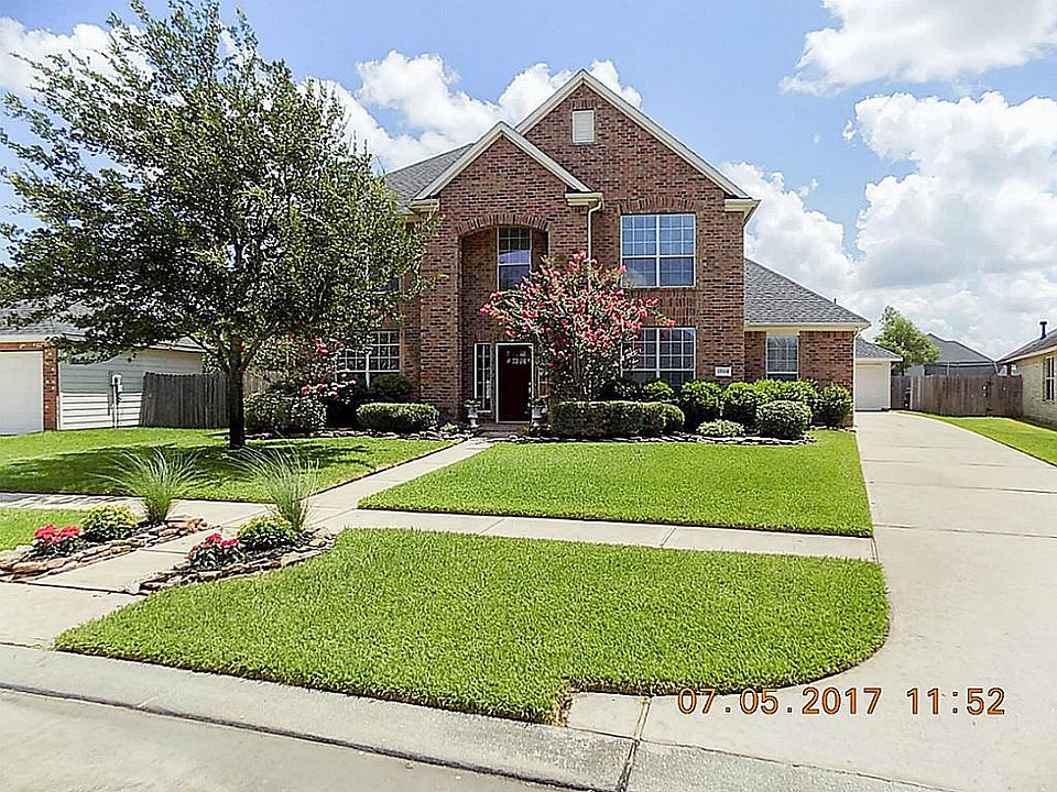 1st image of 15110 Redding Crest Ln