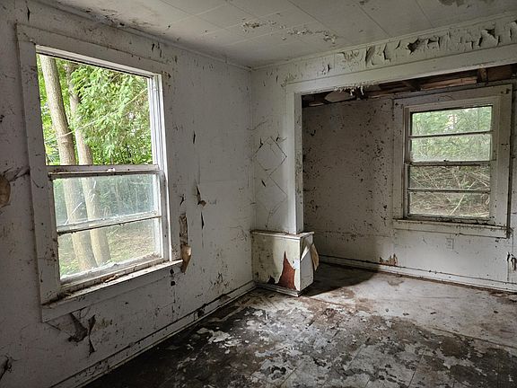 4th image of 8058 N Hollyhock Ln